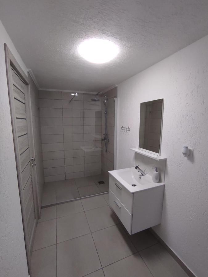 Rio Rooms Băile Herculane Εξωτερικό φωτογραφία