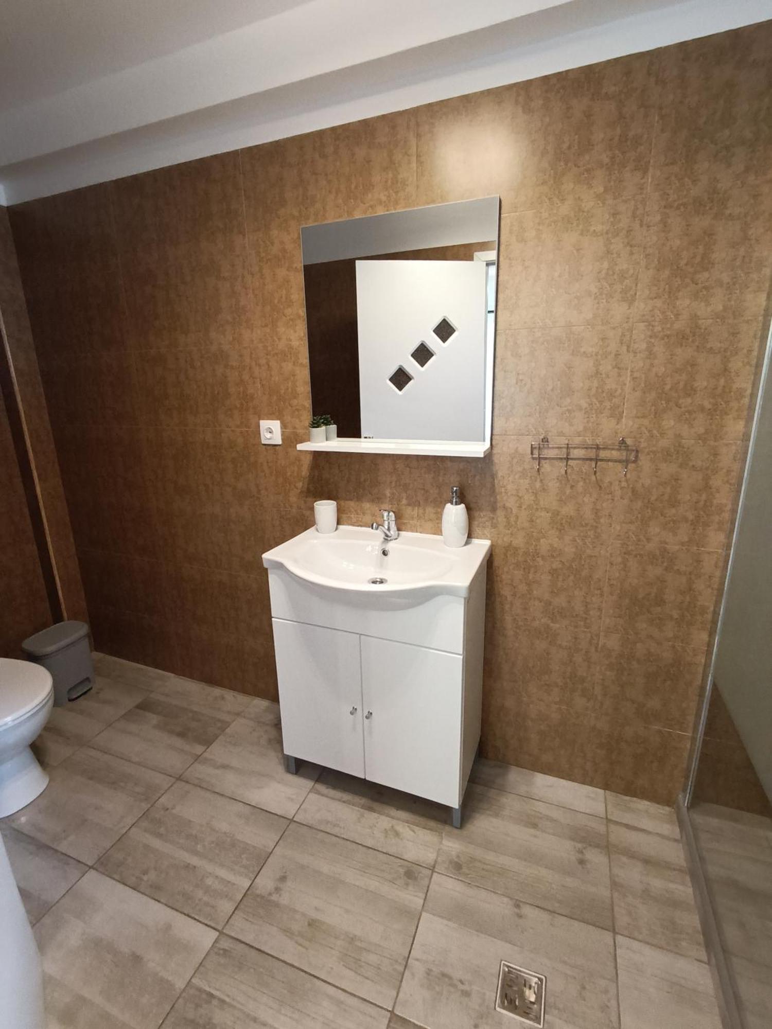 Rio Rooms Băile Herculane Εξωτερικό φωτογραφία